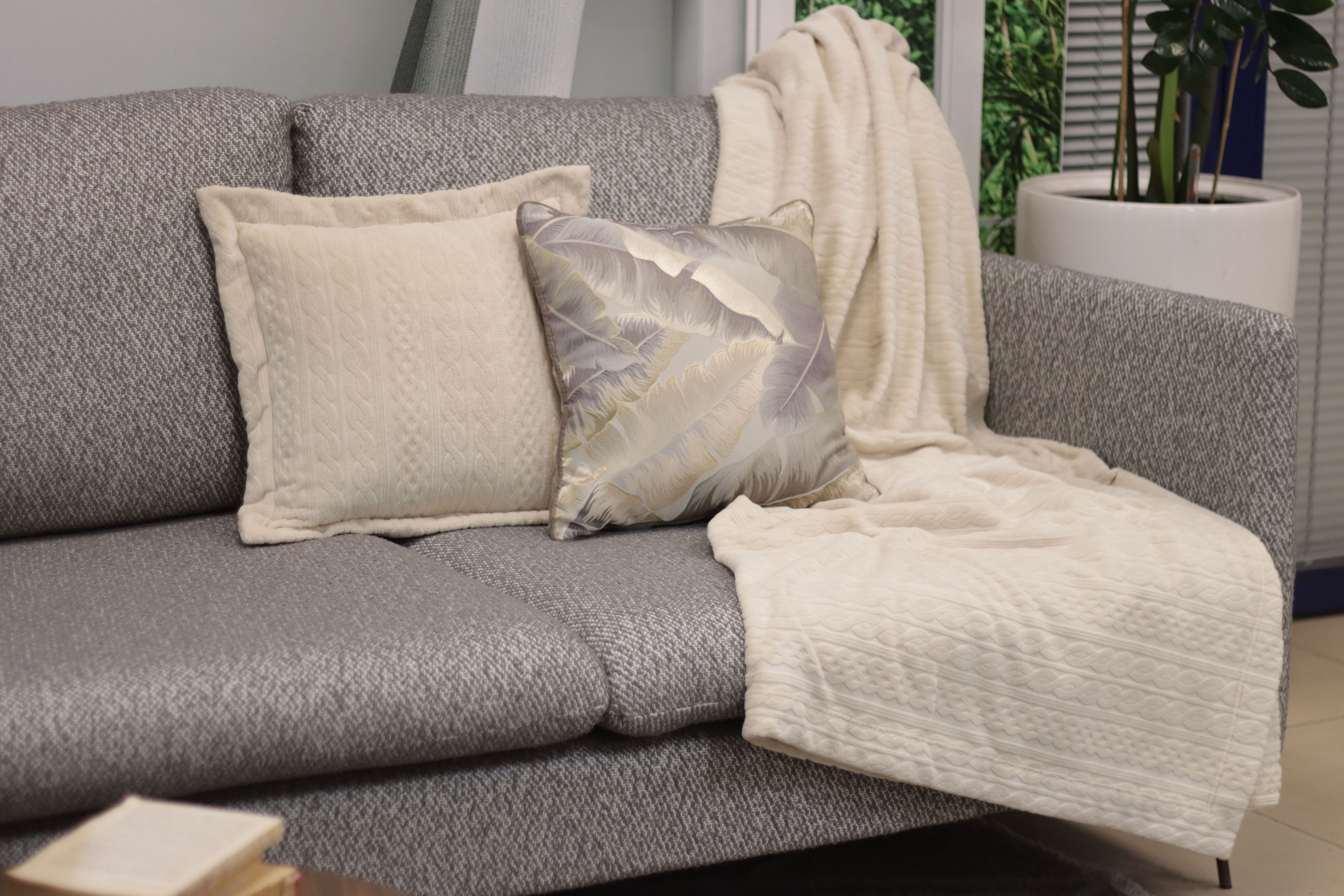 Фотография Верона - плед 180х210 bone от магазина Delicatex