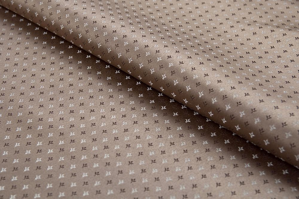 Фотография ткань FLORA damask comp brown от магазина Delicatex
